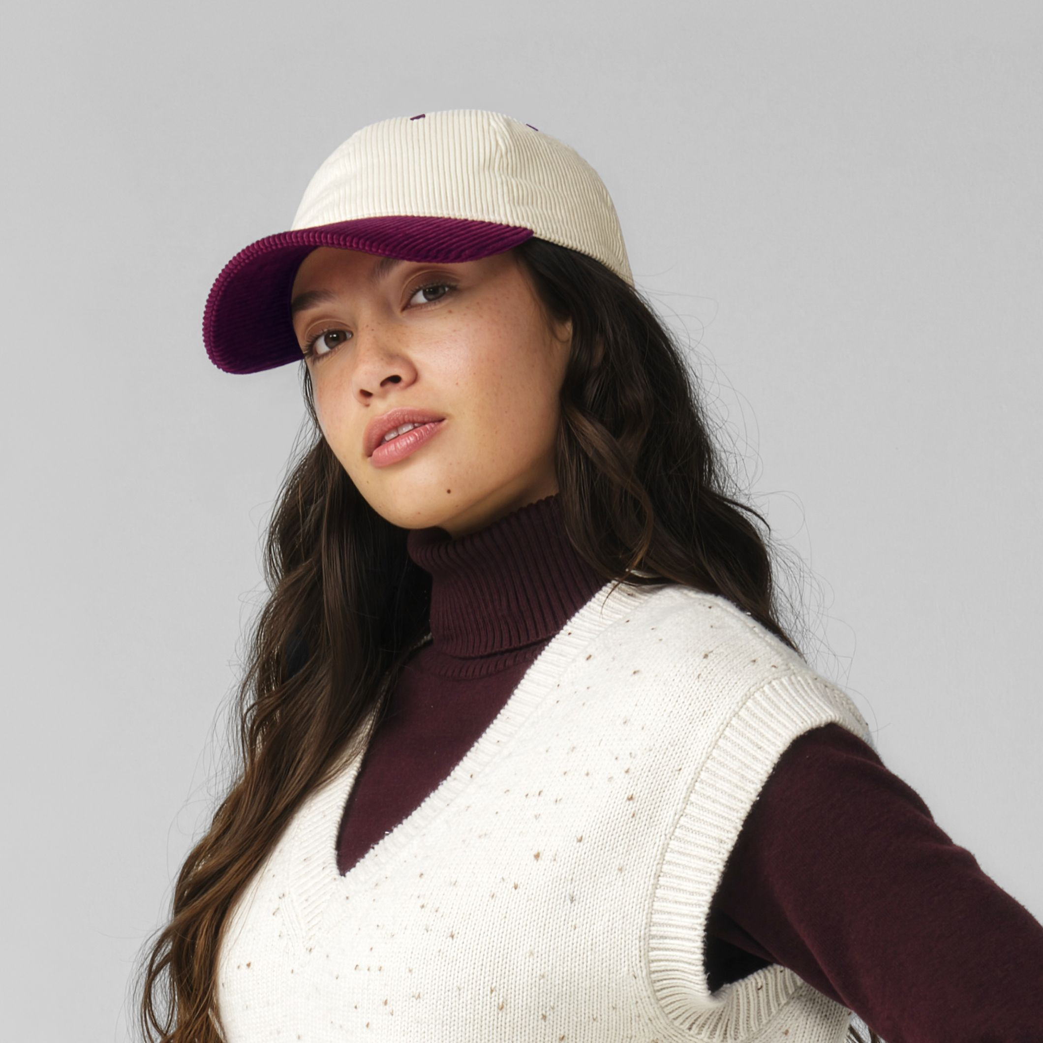 CONTRAST PEAK CORDUROY CAP