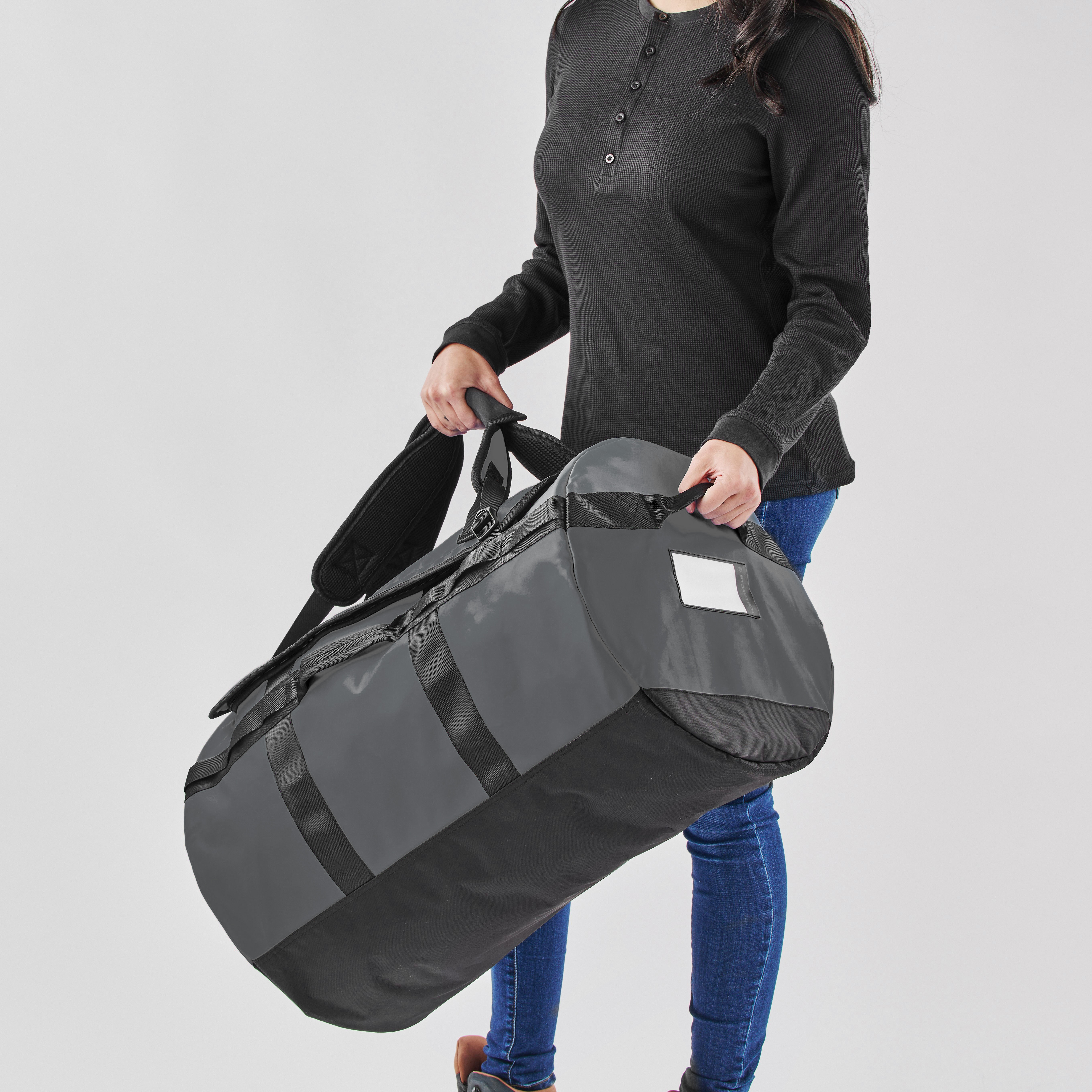 NOMAD DUFFEL 85L